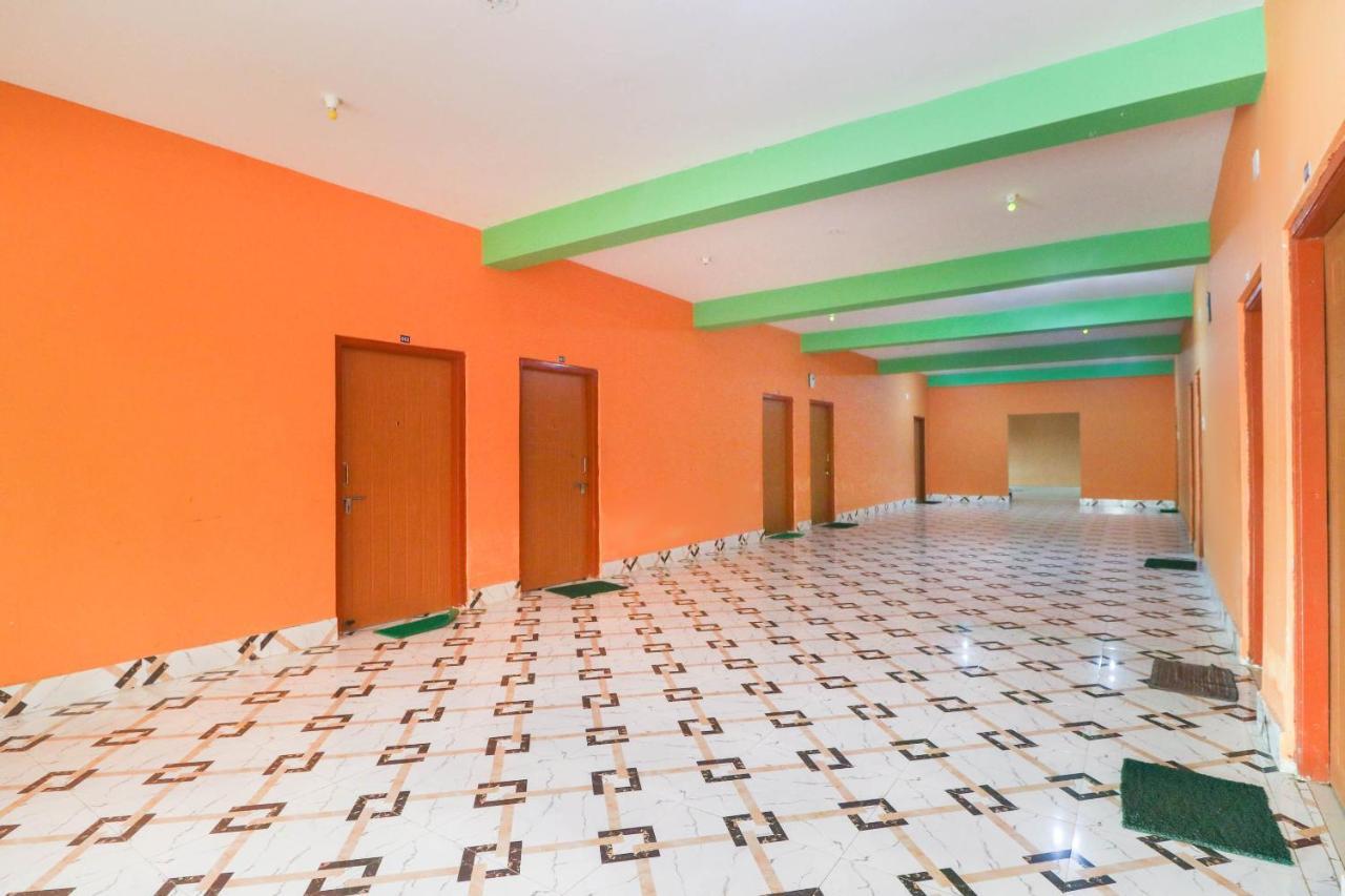 SPOT ON 68151 Prafulla Palace Hotel Jatani Esterno foto